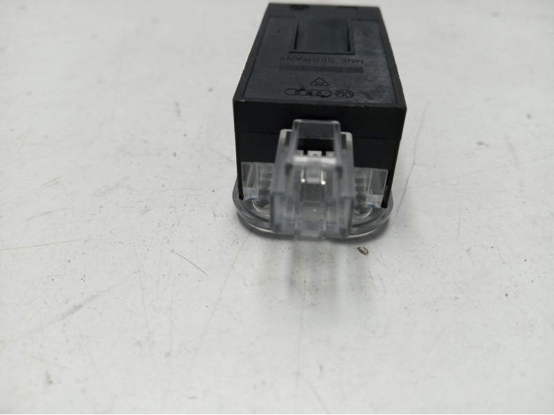 Recambio de luz interior para seat leon (5f1) fr referencia OEM IAM 5F0947109C  