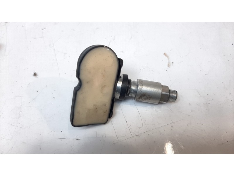 Recambio de sensor para bmw serie 1 lim. (f40) 120i referencia OEM IAM 6877936  