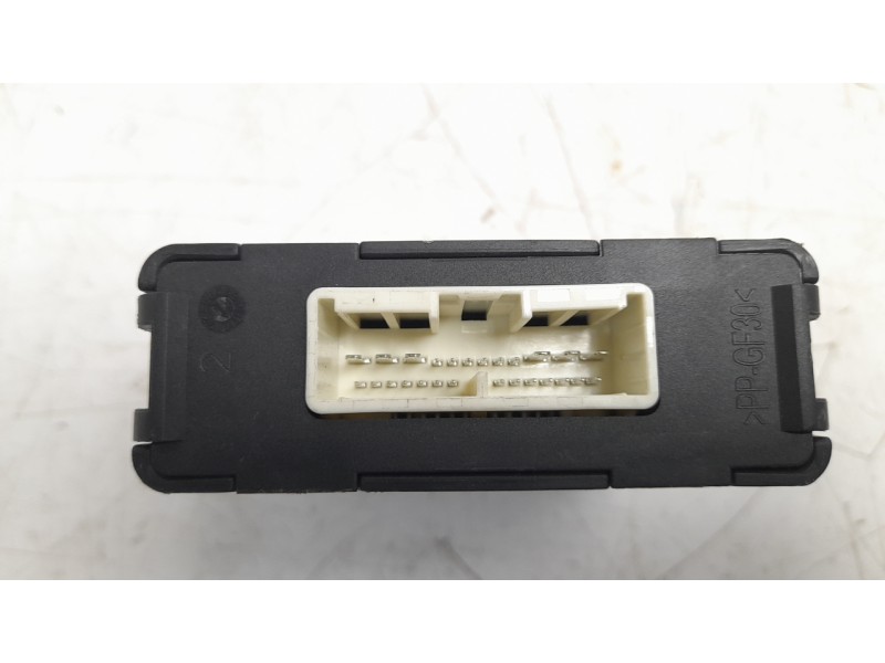 Recambio de modulo electronico para volvo xc 40 2.0 diesel cat referencia OEM IAM 31686384 1P1127009450 