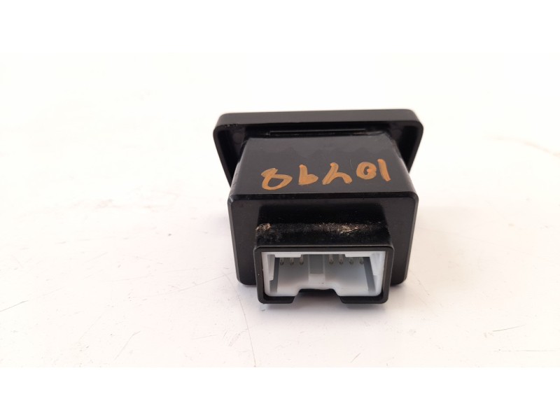 Recambio de interruptor para hyundai i30 (gd) 1.4 crdi cat referencia OEM IAM 96120A5000  