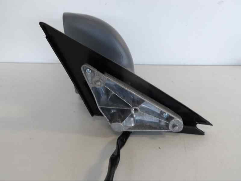 Recambio de retrovisor izquierdo para audi a3 sportback (8p) referencia OEM IAM 8P1858531J01C 1050213018 AD3207334