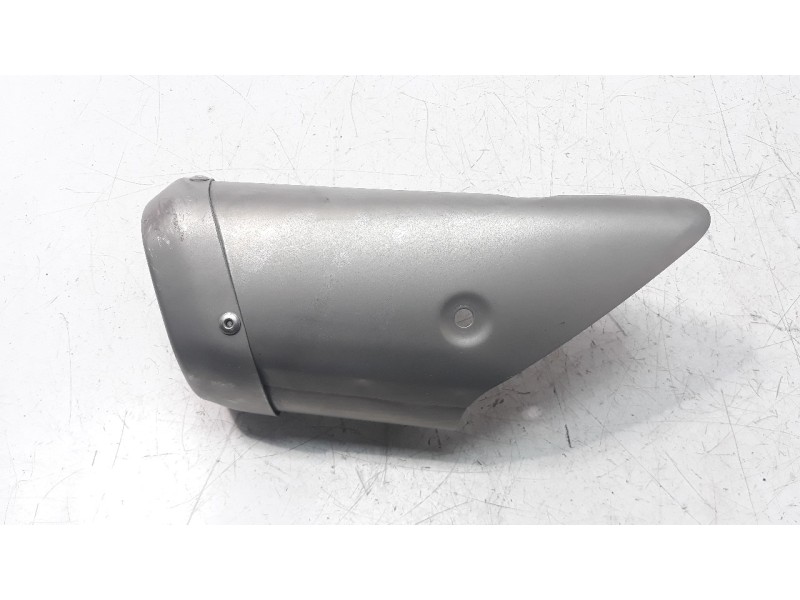 Recambio de silenciador trasero para yamaha yzf-r6 referencia OEM IAM B4T1470800  