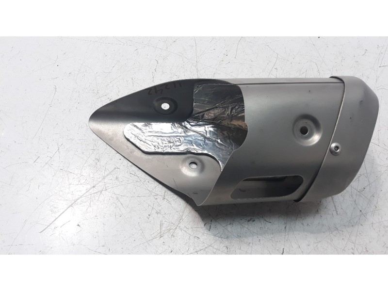 Recambio de silenciador trasero para yamaha yzf-r6 referencia OEM IAM B4T1470800  