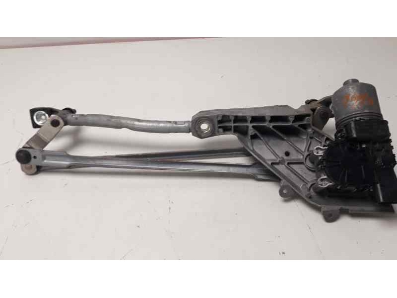 Recambio de motor limpia delantero para ford fiesta (cb1) trend referencia OEM IAM 8A6117B51AA 0390241548 