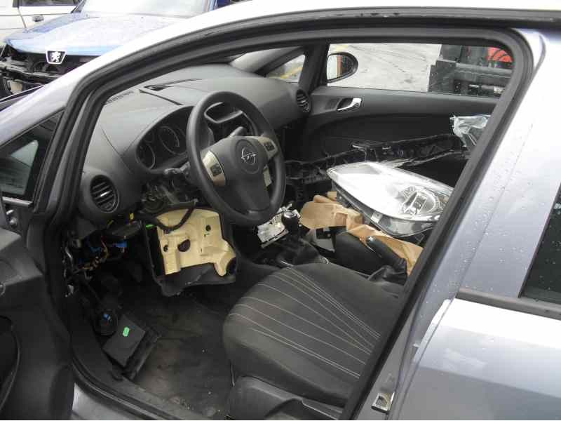 opel corsa d del año 2008