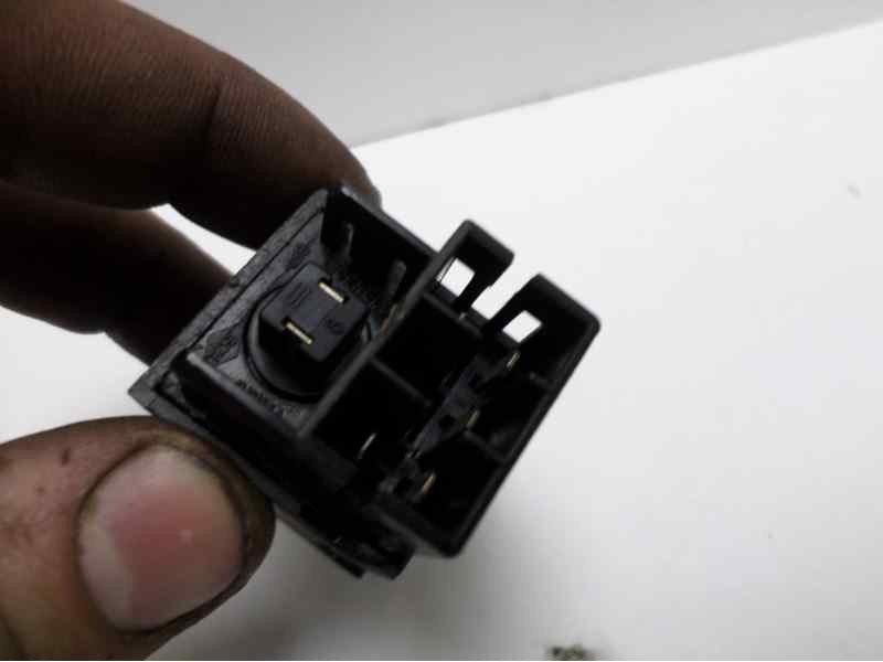Recambio de interruptor para renault 5 (b/c40) 1.4 referencia OEM IAM   