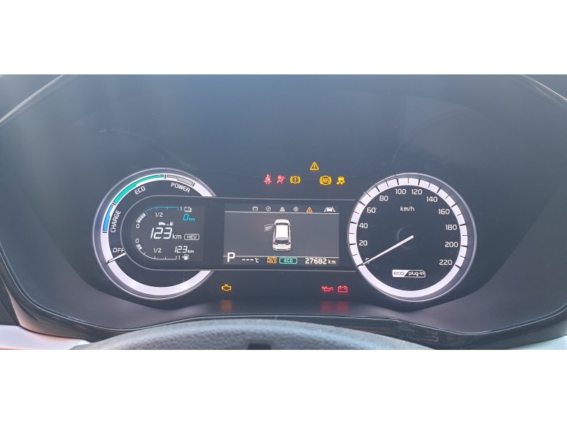 Recambio de cuadro instrumentos para kia niro referencia OEM IAM 94053G5330  