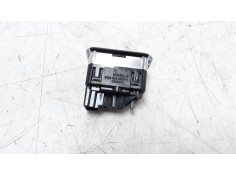 Recambio de mando elevalunas delantero derecho para mercedes-benz clase c (w204) lim. 2.1 cdi cat referencia OEM IAM A204905502  2