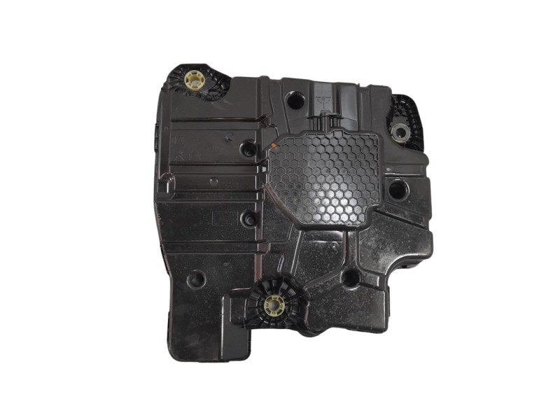 Recambio de deposito adblue para citroen c4 cactus origins referencia OEM IAM 9827948380  