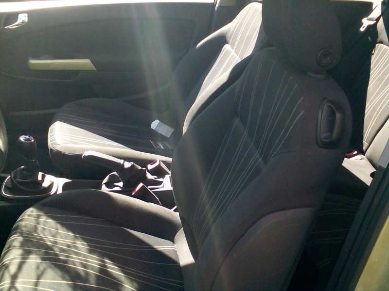 opel corsa d del año 2007