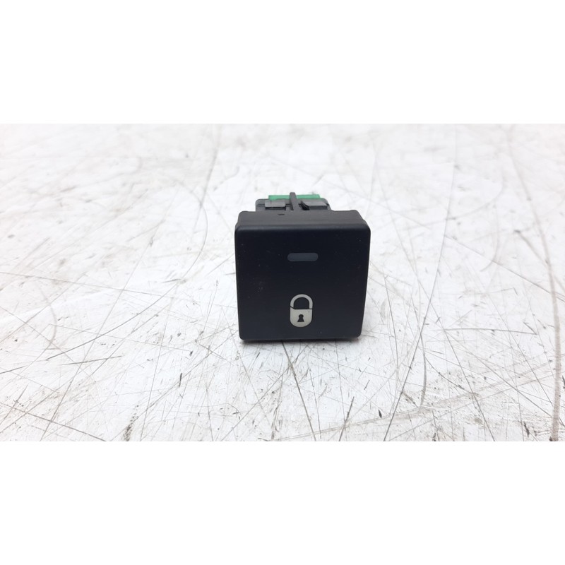 Recambio de interruptor para citroen berlingo station wagon 1.6 16v hdi fap referencia OEM IAM 96582880XT  