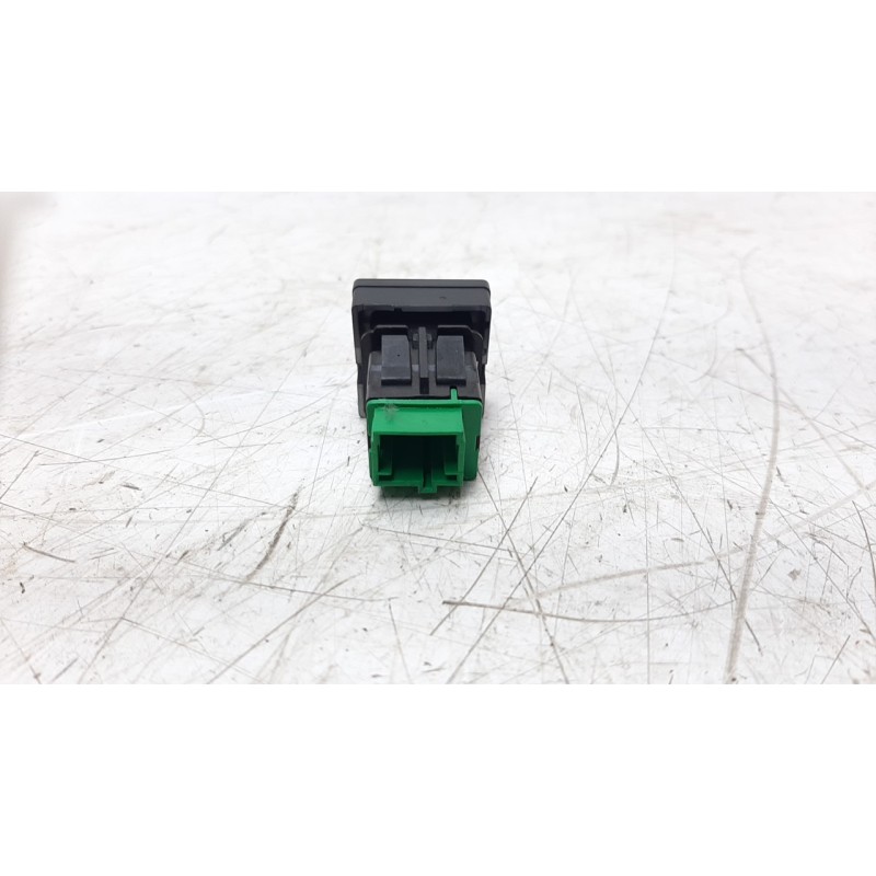 Recambio de interruptor para citroen berlingo station wagon 1.6 16v hdi fap referencia OEM IAM 96582880XT  
