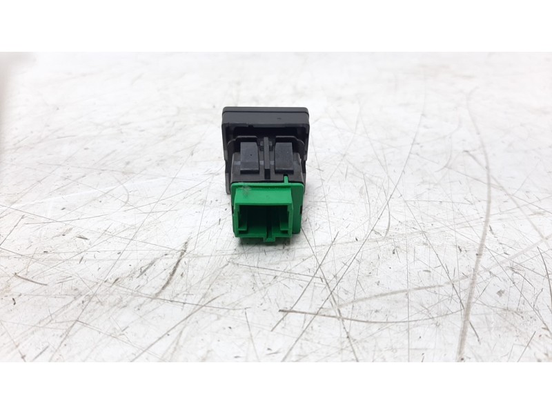 Recambio de interruptor para citroen berlingo station wagon 1.6 16v hdi fap referencia OEM IAM 96582880XT  