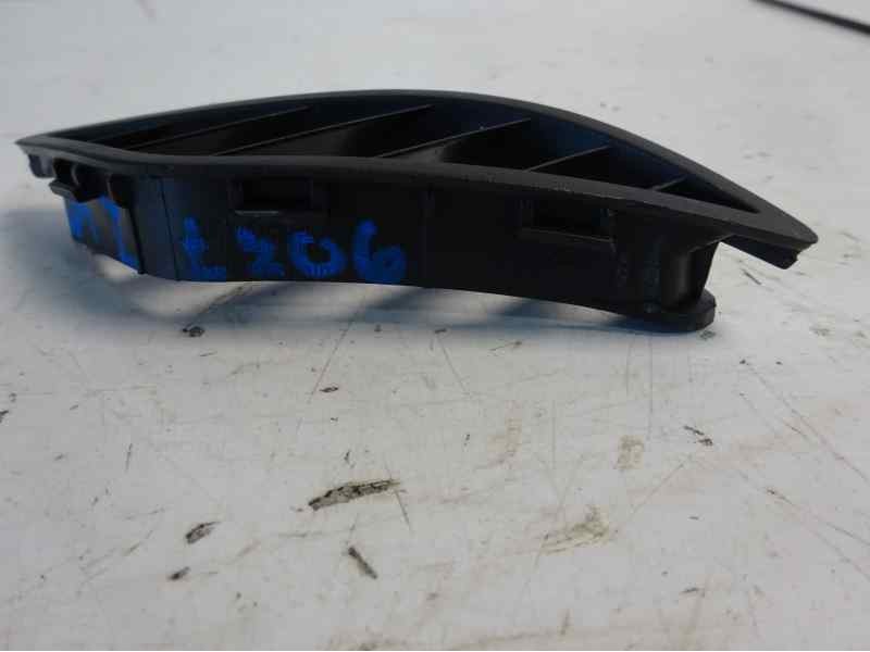 Recambio de rejilla aireadora para seat leon (5f1) fr referencia OEM IAM 5F1819793  