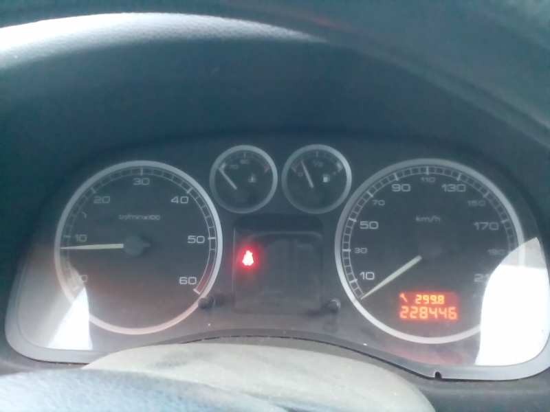 peugeot 307 (s1) del año 2001