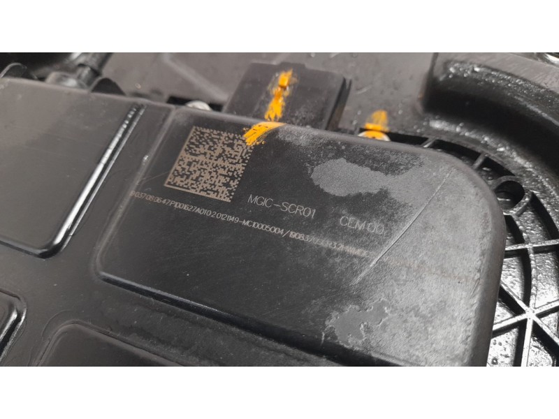 Recambio de deposito adblue para citroen c4 cactus origins referencia OEM IAM 9827948380  