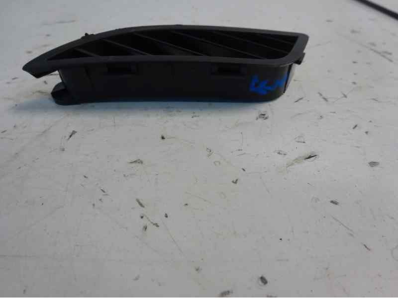 Recambio de rejilla aireadora para seat leon (5f1) fr referencia OEM IAM 5F1819794  