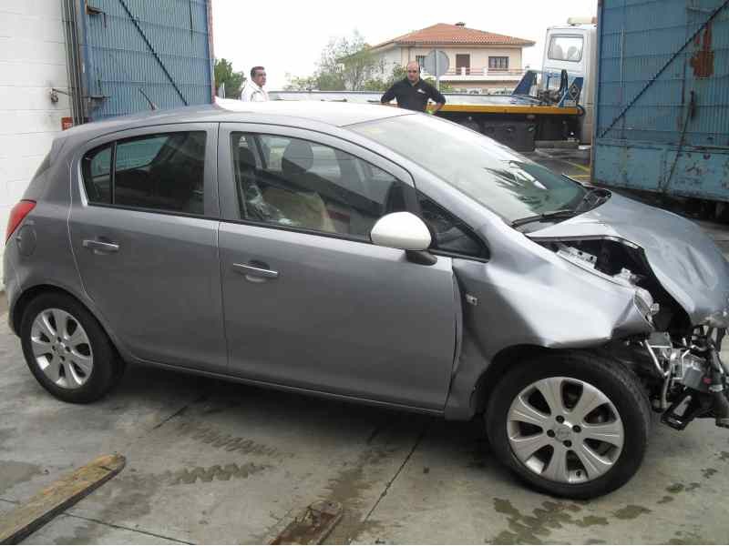 opel corsa d del año 2008