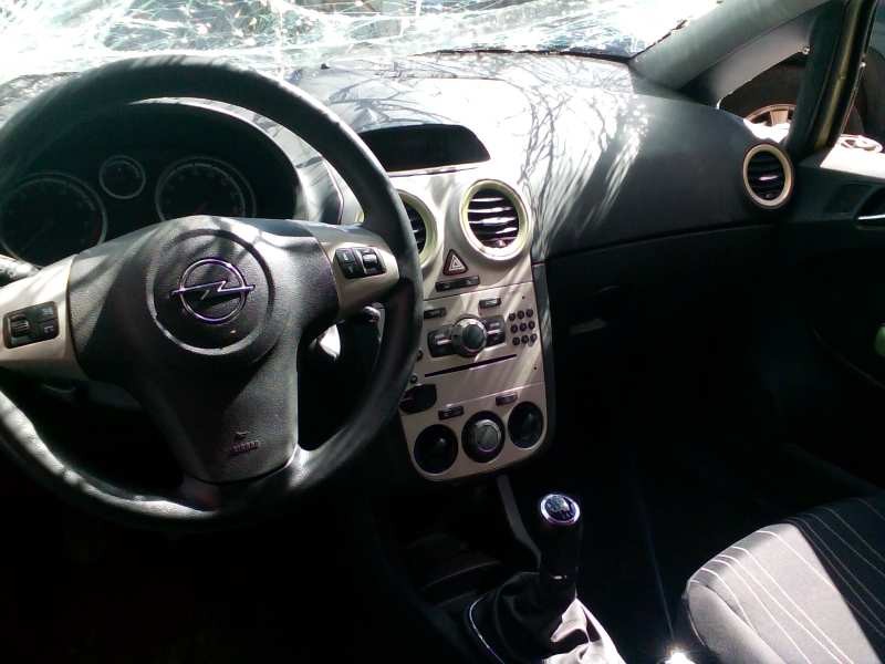 opel corsa d del año 2007