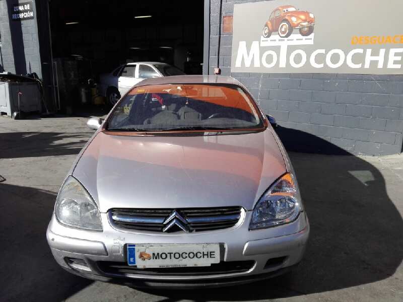 citroen c5 berlina del año 2001
