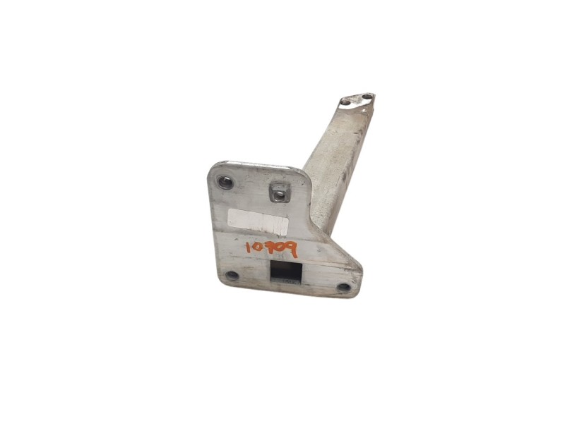 Recambio de punta chasis delantera para jeep cherokee 2.0 m-jet cat referencia OEM IAM 68143964AB  