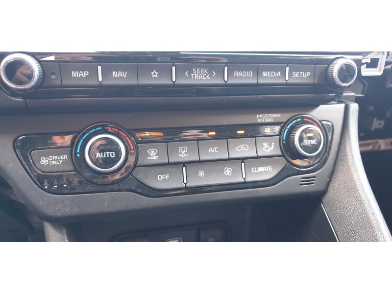 Recambio de mando climatizador para kia niro referencia OEM IAM 97250G5XXX  