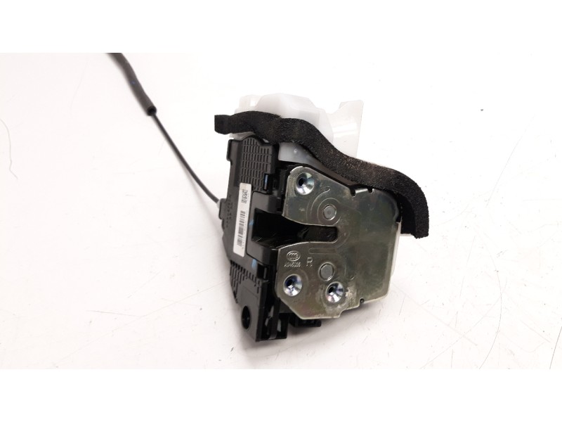 Recambio de cerradura puerta delantera derecha para hyundai i20 1.2 16v cat referencia OEM IAM 81320C8040  