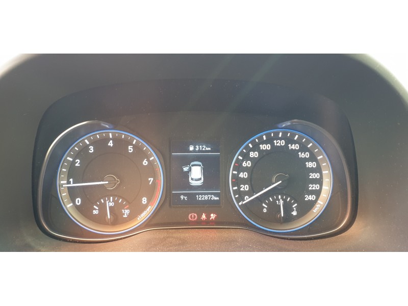 Recambio de cuadro instrumentos para hyundai kona 1.0 tgdi cat referencia OEM IAM 94013J9AL0  94011J9020