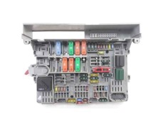 CAJA RELES / FUSIBLES 690662106 690662106 55424691030101