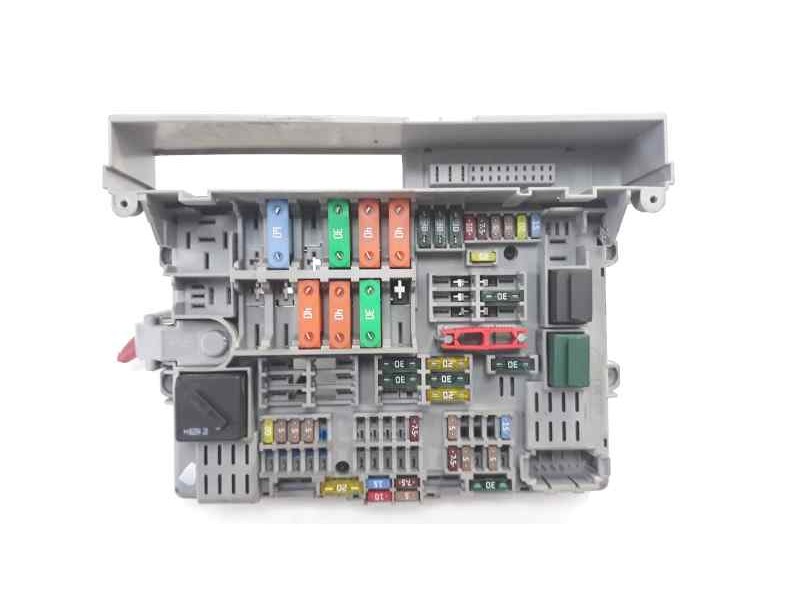 Recambio de caja reles / fusibles para bmw serie 3 berlina (e90) 325d referencia OEM IAM 690662106 55424691030101 
