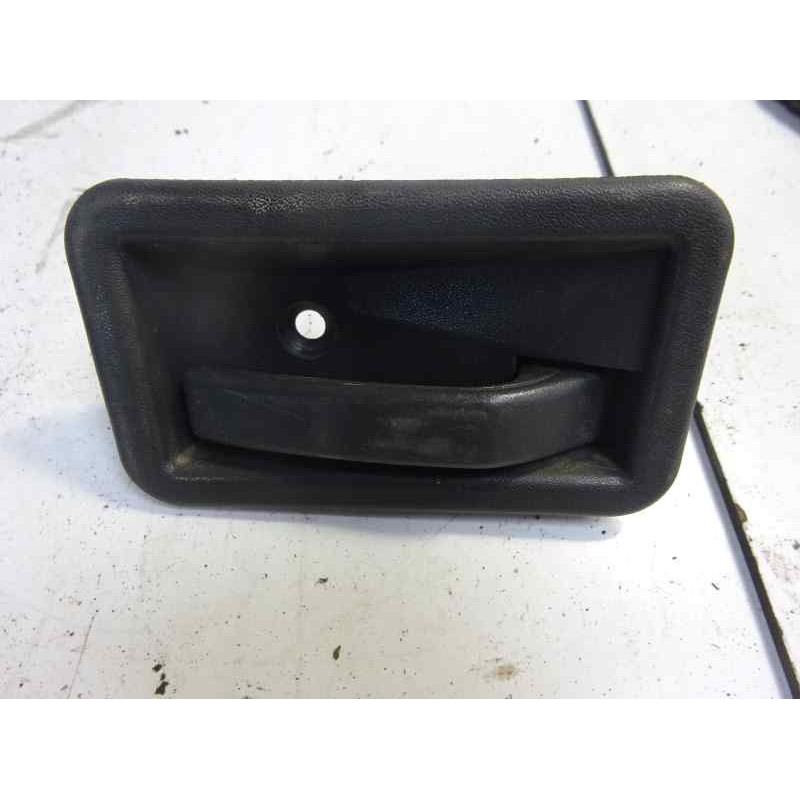 Recambio de maneta interior delantera derecha para renault clio i fase i+ii (b/c57) 1.9 d campus (47kw) referencia OEM IAM 77008