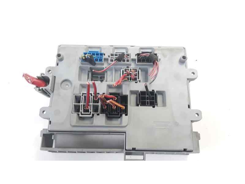 Recambio de caja reles / fusibles para bmw serie 3 berlina (e90) 325d referencia OEM IAM 690662106 55424691030101 