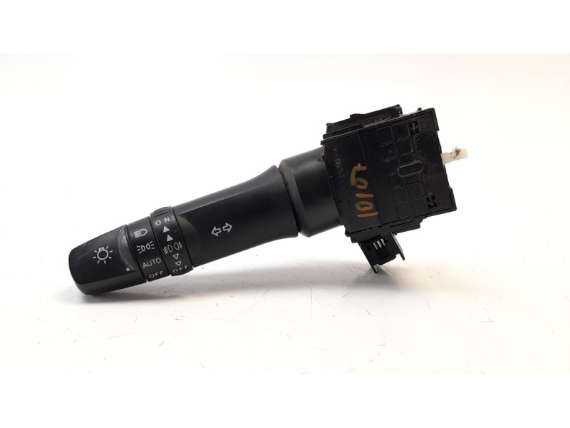 Recambio de mando intermitentes para citroen c4 aircross seduction 2wd referencia OEM IAM 17G688  