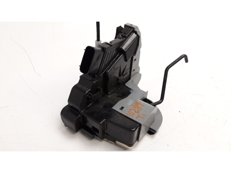 Recambio de cerradura puerta trasera izquierda para hyundai i20 1.2 16v cat referencia OEM IAM 81410C8020  