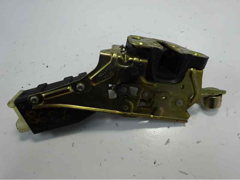 Recambio de cerradura puerta trasera izquierda para opel astra f berlina básico referencia OEM IAM 90451299  