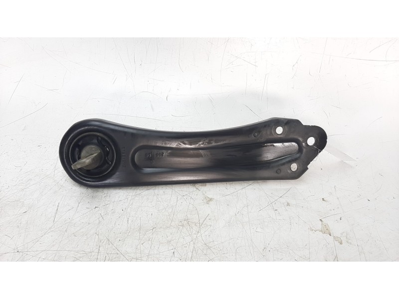 Recambio de brazo suspension inferior trasero izquierdo para jeep cherokee 2.0 m-jet cat referencia OEM IAM 5090045AE  