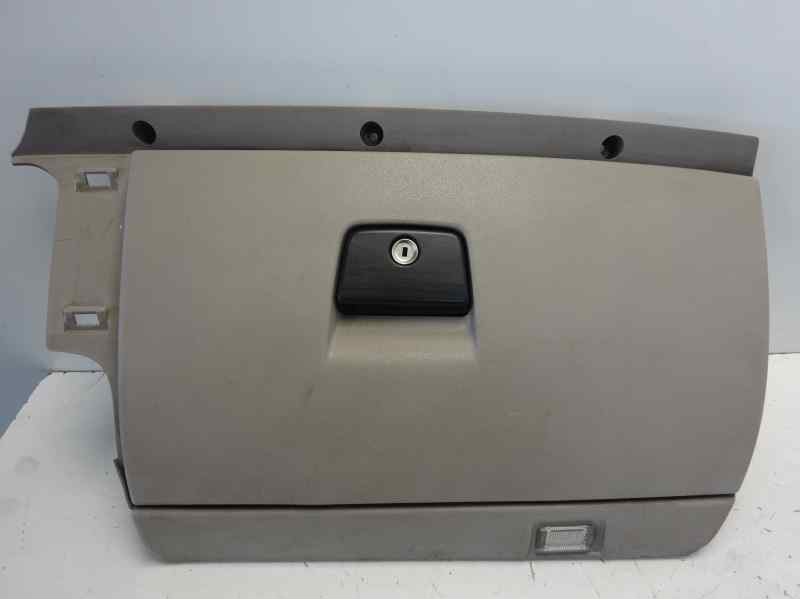 Recambio de guantera para volvo v50 familiar 2.0 d kinetic referencia OEM IAM   