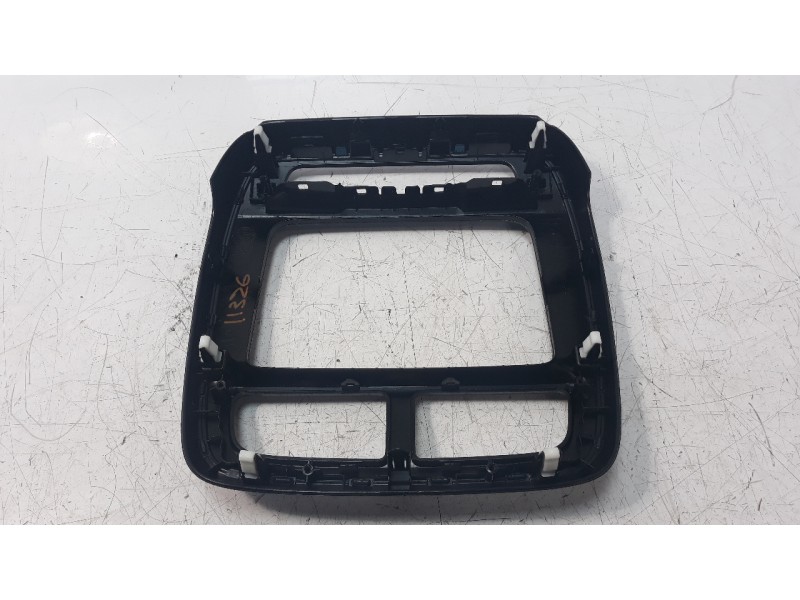 Recambio de moldura para dacia spring electric comfort referencia OEM IAM 681005985R  
