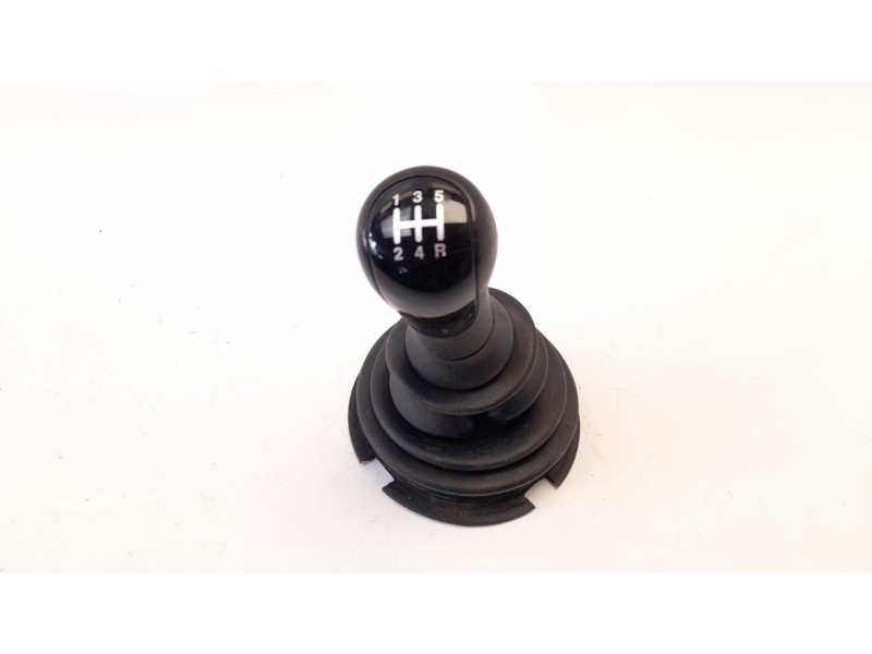 Recambio de pomo palanca cambio para ford fusion (cbk) 1.4 tdci cat referencia OEM IAM 2S617277ABW  