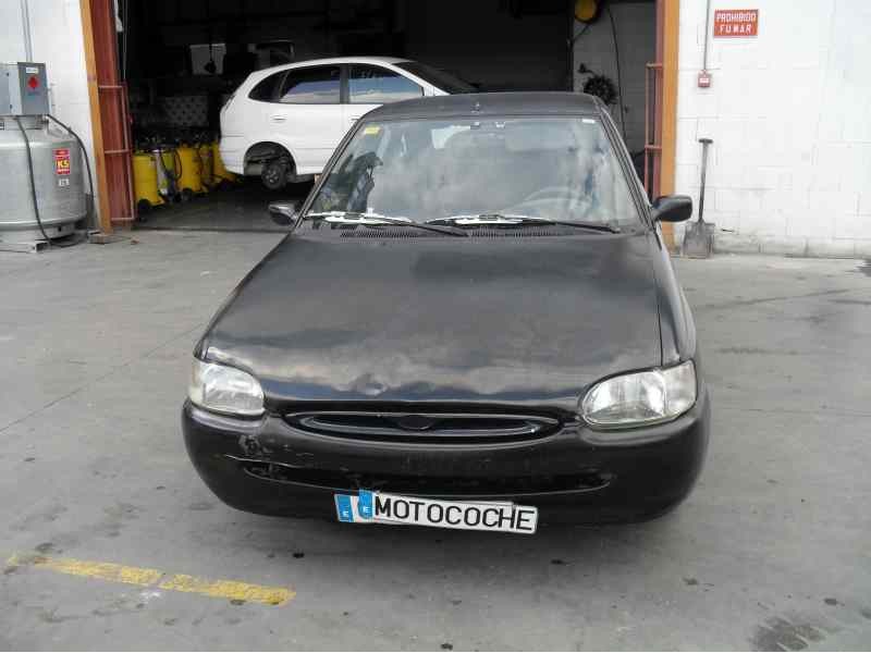 ford escort berlina/turnier del año 1995