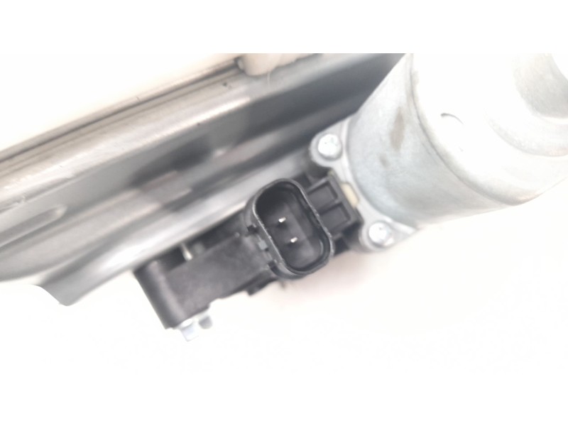 Recambio de elevalunas trasero derecho para hyundai kona 1.0 tgdi cat referencia OEM IAM 83402J9000  