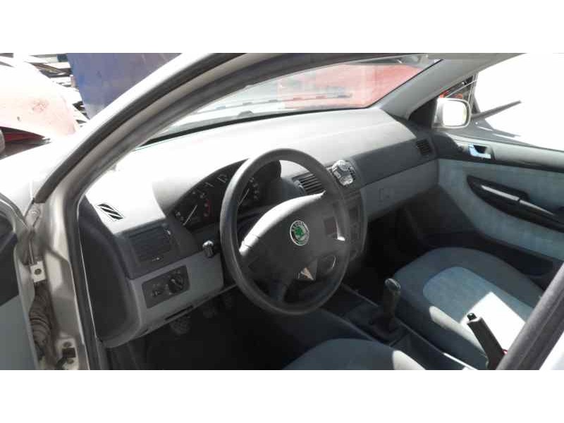 skoda fabia (6y2/6y3) del año 2001