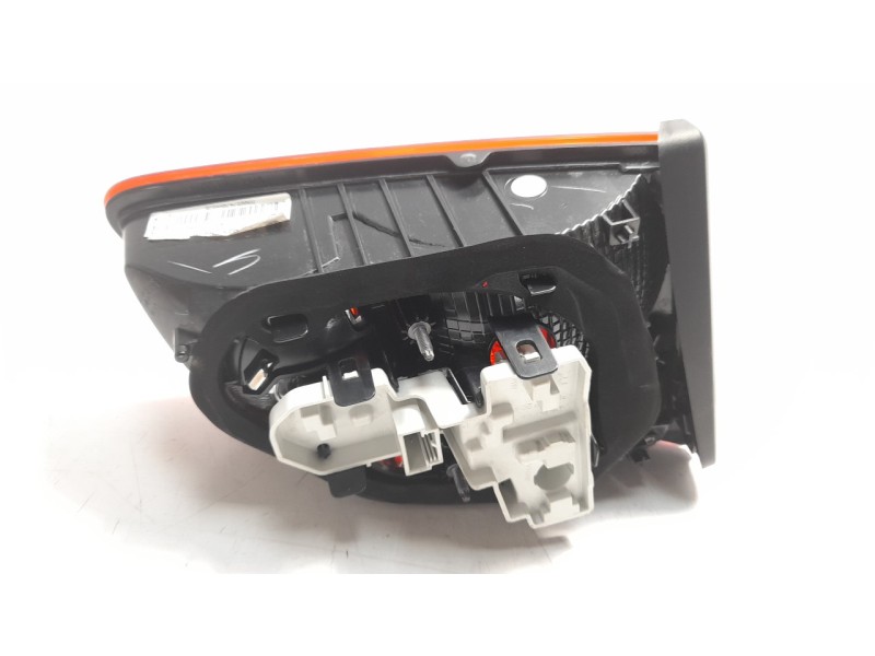 Recambio de piloto trasero derecho interior para volkswagen golf vii sportsvan 2.0 tdi referencia OEM IAM 510945094M  