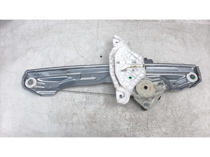 Recambio de elevalunas trasero izquierdo para hyundai kona 1.0 tgdi cat referencia OEM IAM 83403J9000  