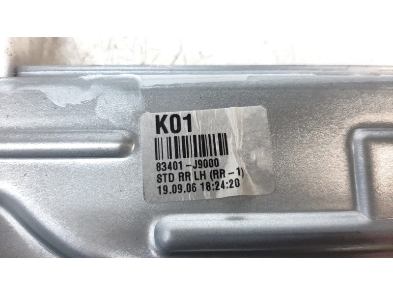 Recambio de elevalunas trasero izquierdo para hyundai kona 1.0 tgdi cat referencia OEM IAM 83403J9000  