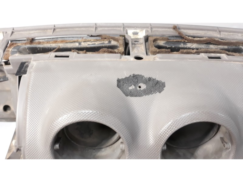 Recambio de salpicadero para chrysler jeep cherokee (kj) 2.5 crd cat referencia OEM IAM WC85WL8AA  