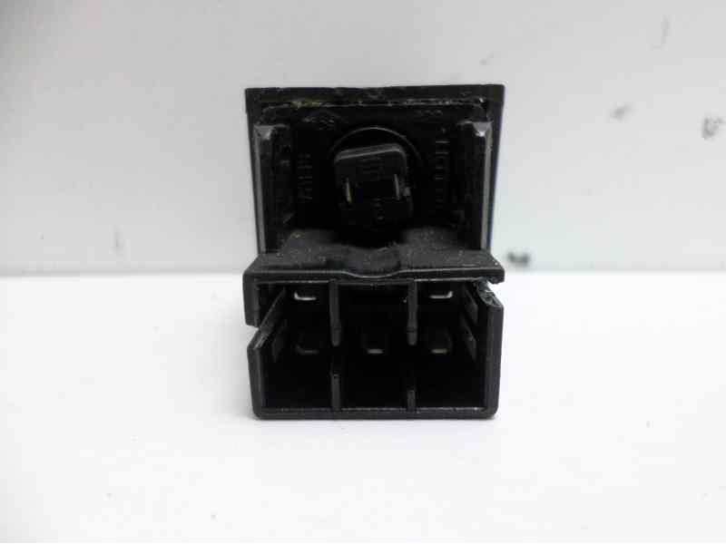 Recambio de interruptor para renault 5 (b/c40) 1.4 referencia OEM IAM   
