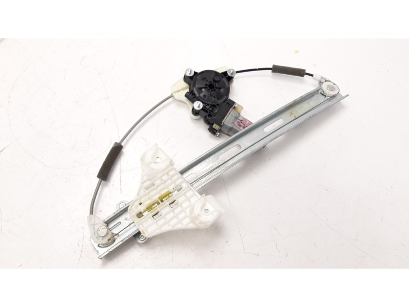 Recambio de elevalunas trasero izquierdo para hyundai i20 1.2 16v cat referencia OEM IAM 83401C7010  