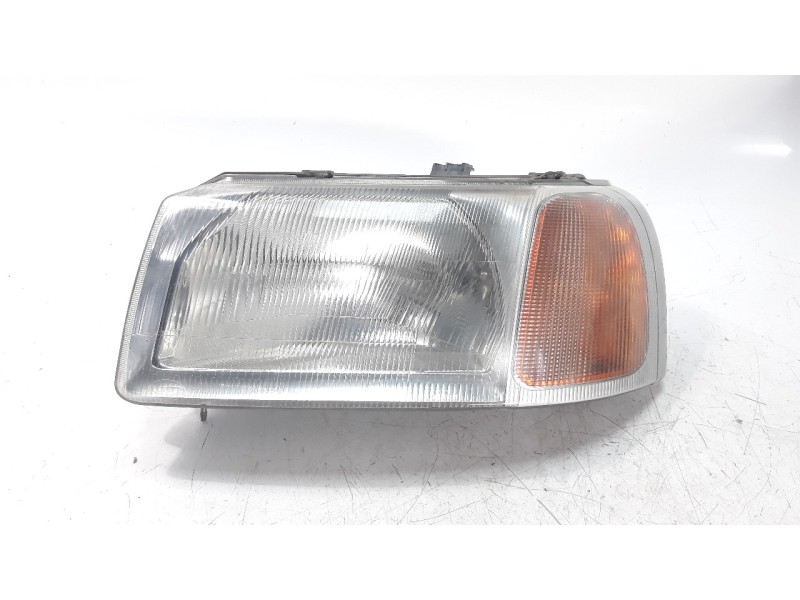 Recambio de faro izquierdo para land rover freelander (ln) 1.8 cat referencia OEM IAM 67722750  