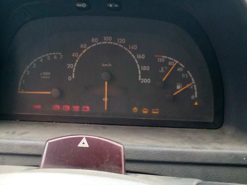 mercedes-benz vito (w638) caja cerrada del año 2002